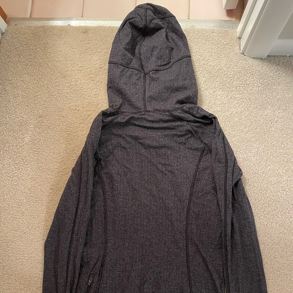 Lululemon herringbone pullover - Picture 2 of 5